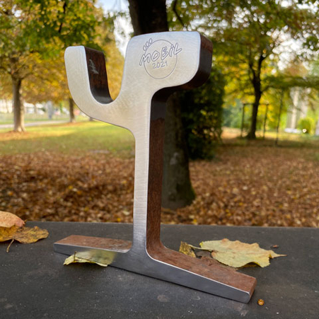 Die Trophäen für das MobilSiegel wurden von den Auszubildenden der VAG aus ausrangierten Freiburger Straßenbahngleisen hergestellt